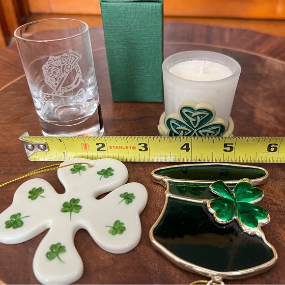 St Patrick’s Day Decor Lot Shamrock Crystal Shot Glass Stained Glass and More - Picture 8 of 11
